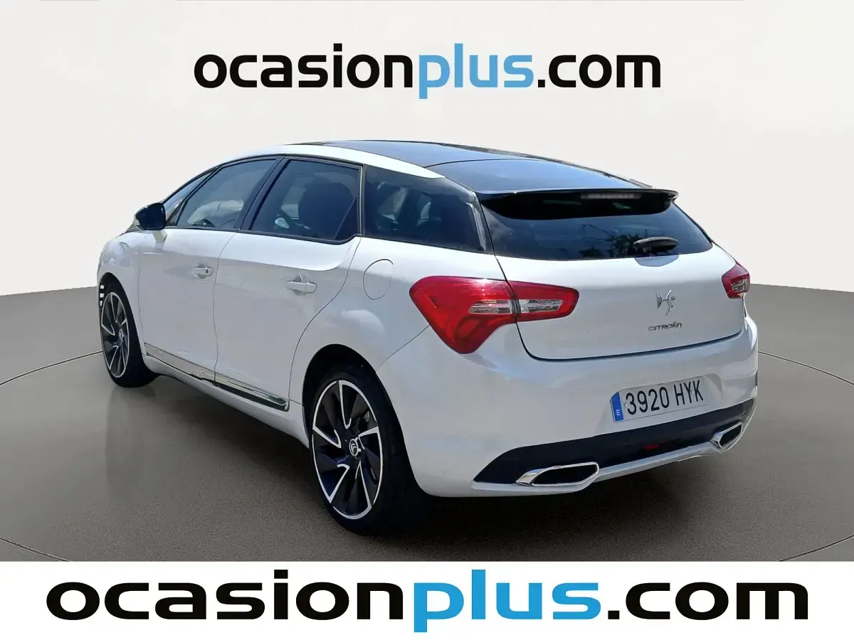 Usado Citroën DS5 Style 163 CV (119 kW) 2014 Blanco Utilitario