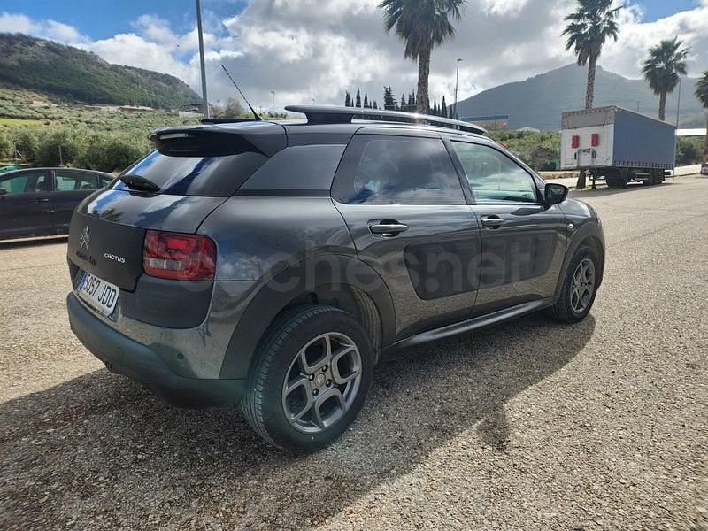 Usado Citroën C4 Cactus Feel 92 CV (67 kW) 2015 Gris / plata Utilitario