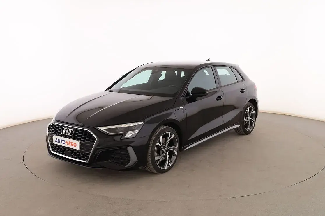 Usado Audi A3 Sportback S-Line 204 CV (150 kW) 2021 Utilitario