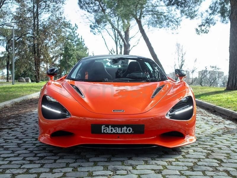 Usado McLaren 750S 750 CV (551 kW) 2025 Naranja Descapotable