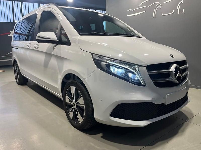 Usado Mercedes V300 Avantgarde 239 CV (175 kW) 2019 Blanco Monovolumen