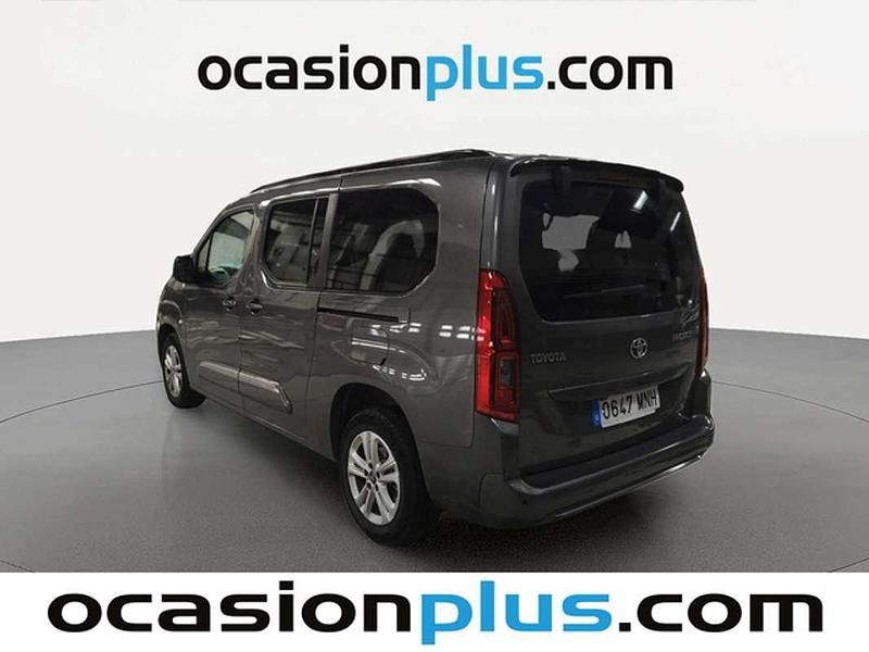 Usado Toyota Proace Active 131 CV (96 kW) 2024 Gris Monovolumen