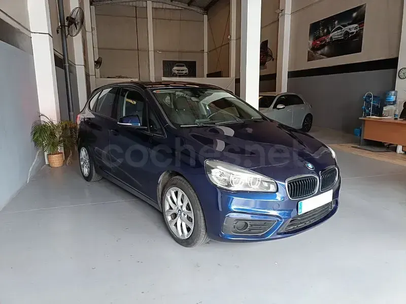 Usado BMW 218 136 CV (100 kW) 2016 Azul Familiar
