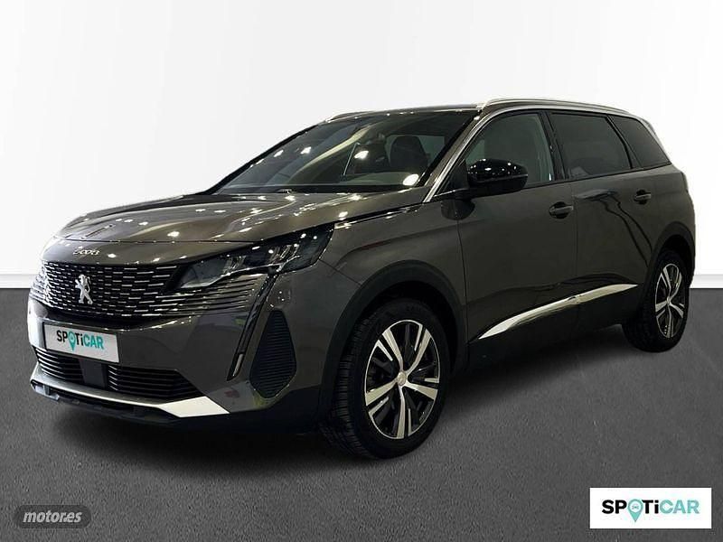 Gris Usado 2024 Peugeot 5008 Allure SUV | 33.000 € (Caro) - Imagen 1/4