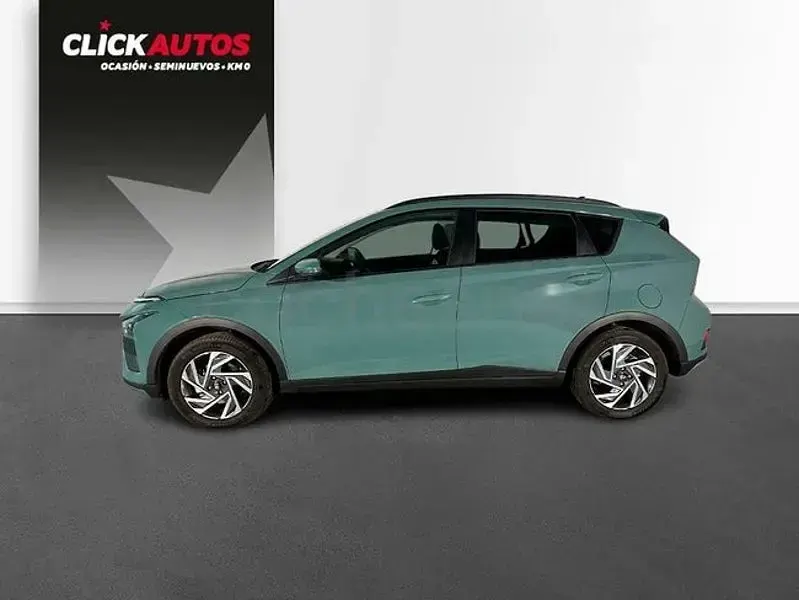 Usado Hyundai Bayon 79 CV (58 kW) 2024 Verde SUV