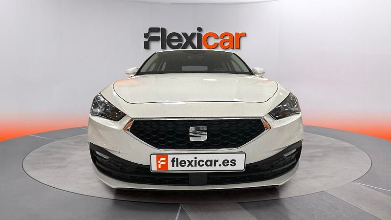 Usado Seat Leon Style 116 CV (85 kW) 2021 Blanco Berlina