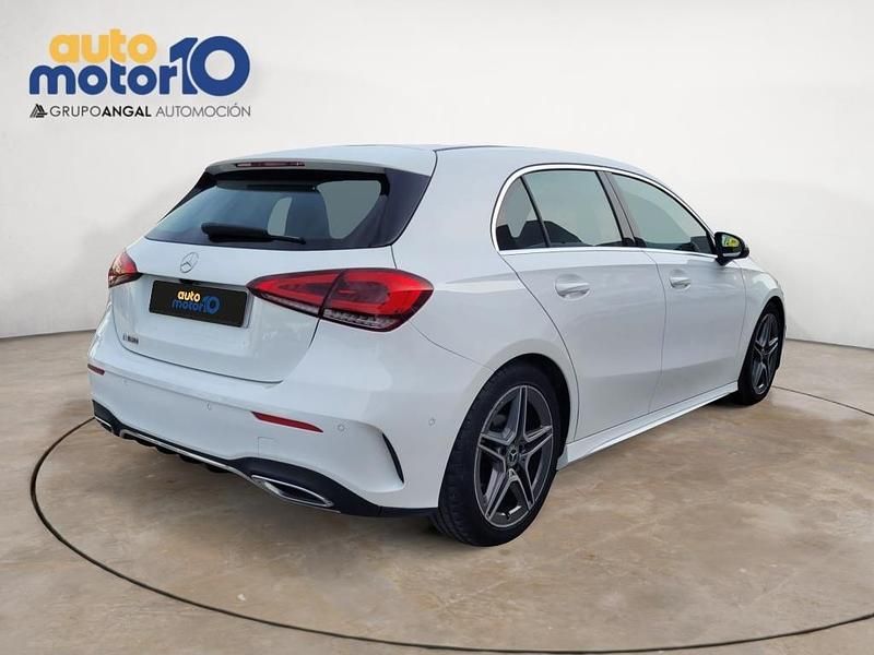 Usado Mercedes A180 136 CV (100 kW) 2022 Blanco Berlina