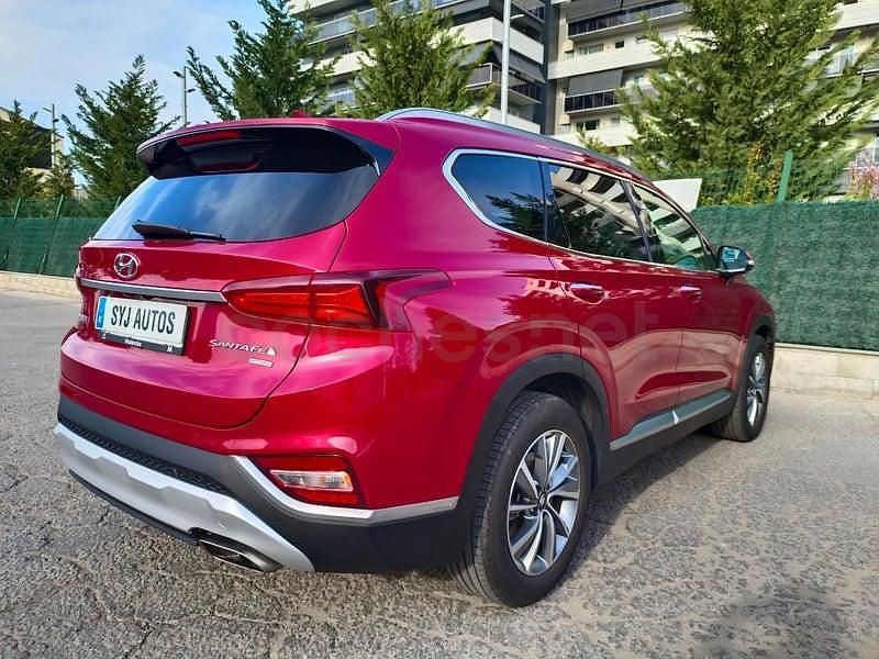 Usado Hyundai Santa Fe 185 CV (136 kW) 2019 Granate SUV