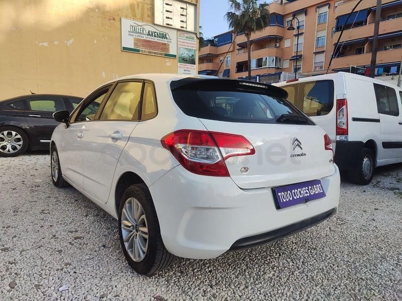 Begagnad Citroën C4 92 HK (67 kW) 2014 Vit Sedan