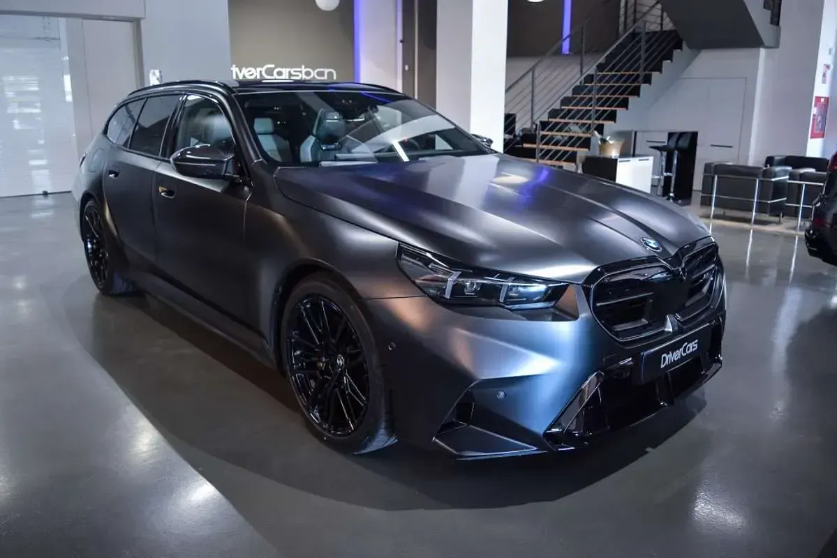 Usado BMW M5 Comfort Edition 727 CV (534 kW) 2026 Negro Familiar