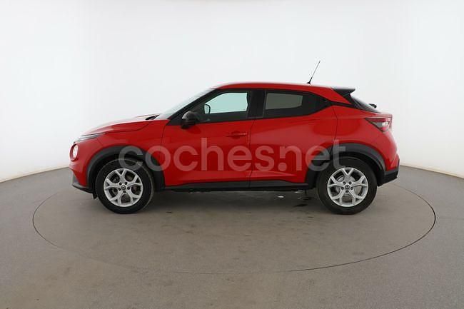 Usado Nissan Juke N-Connecta 114 CV (83 kW) 2022 Rojo SUV