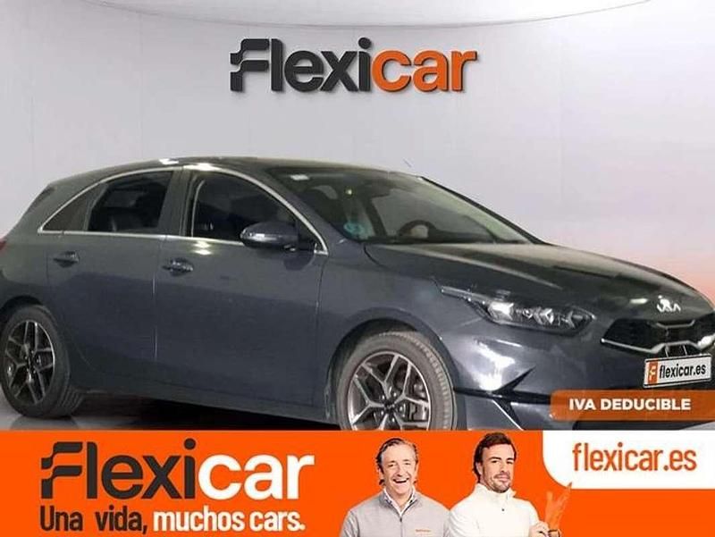 Gris Usado 2022 Kia Ceed Utilitario | 13.290 € (Super precio) - Imagen 1/4