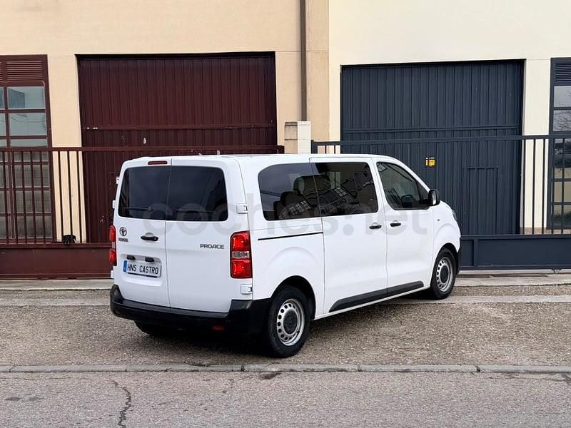 Usado Toyota Proace Verso Advance 120 CV (88 kW) 2022 Blanco Familiar
