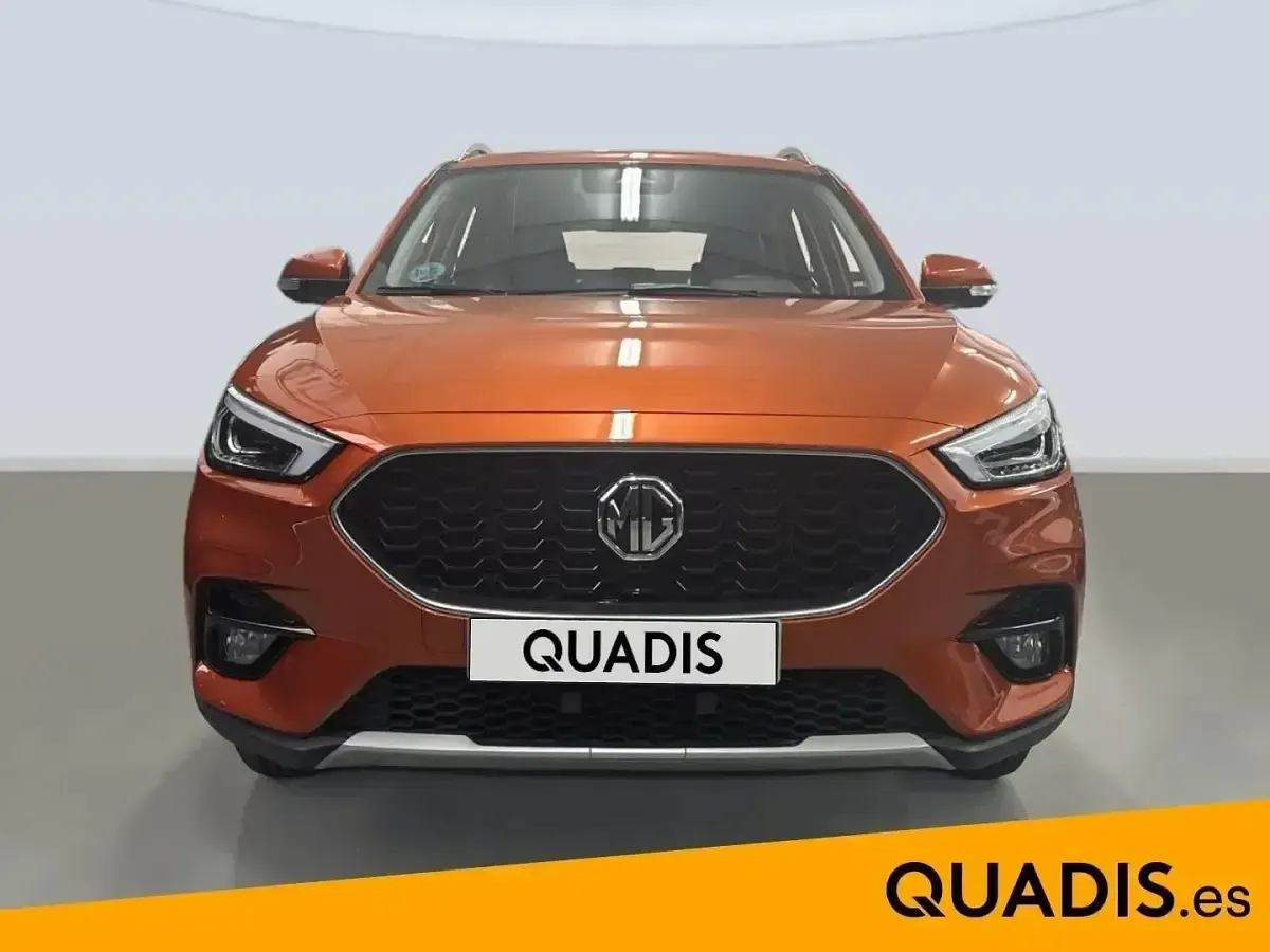 Usado MG ZS Comfort 106 CV (77 kW) 2025 Naranja SUV
