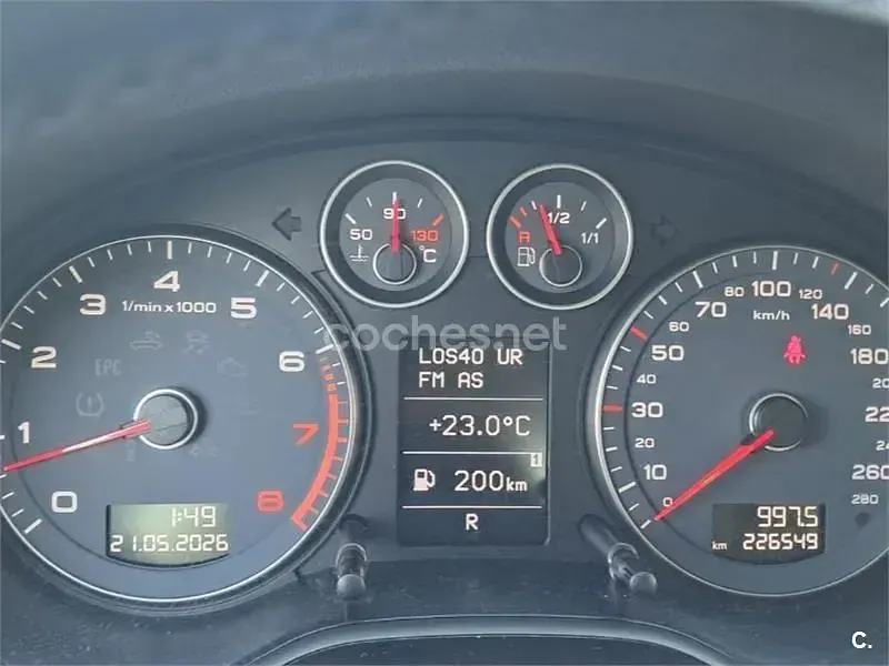 Usado Audi A3 Ambiente 125 CV (91 kW) 2011 Gris / plata Utilitario