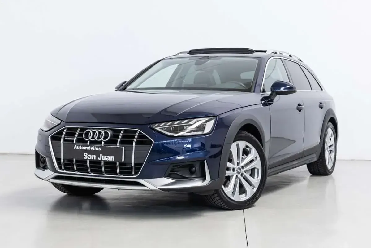 Usado Audi A4 Allroad Ambiente 190 CV (139 kW) 2021 Azul Familiar