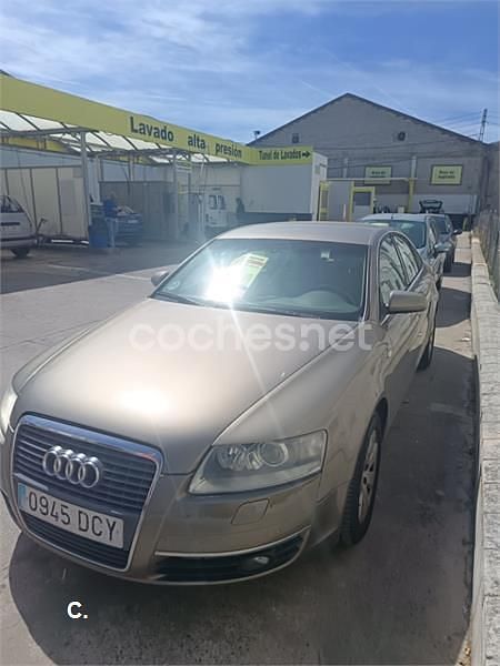 Usado Audi A6 225 CV (165 kW) 2004 Beige Berlina