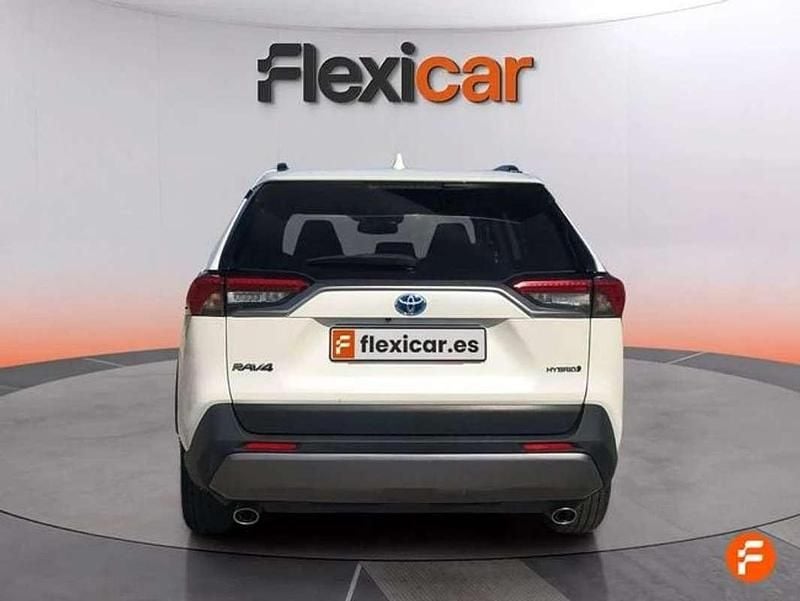 Usado Toyota RAV4 Hybrid Advance 220 CV (161 kW) 2020 Blanco SUV