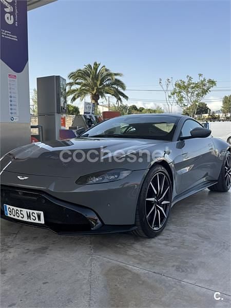 Usado Aston Martin V8 Vantage 510 CV (375 kW) 2021 Gris / plata Coupe