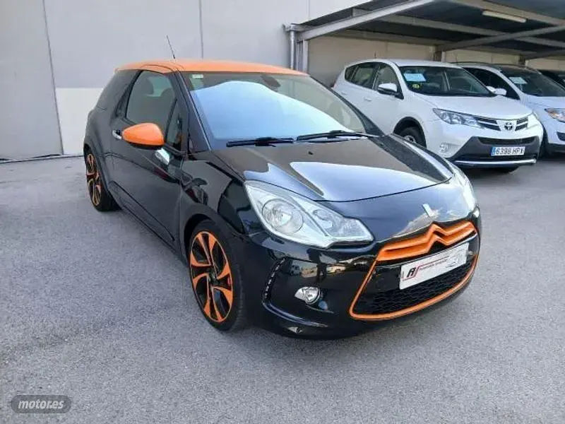 Usado DS Automobiles DS3 203 CV (149 kW) 2012 Negro Utilitario
