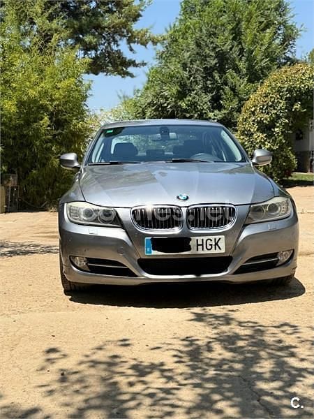 Gris / plata Usado 2011 BMW 320 Berlina | 11.000 € (Caro) - Imagen 1/4