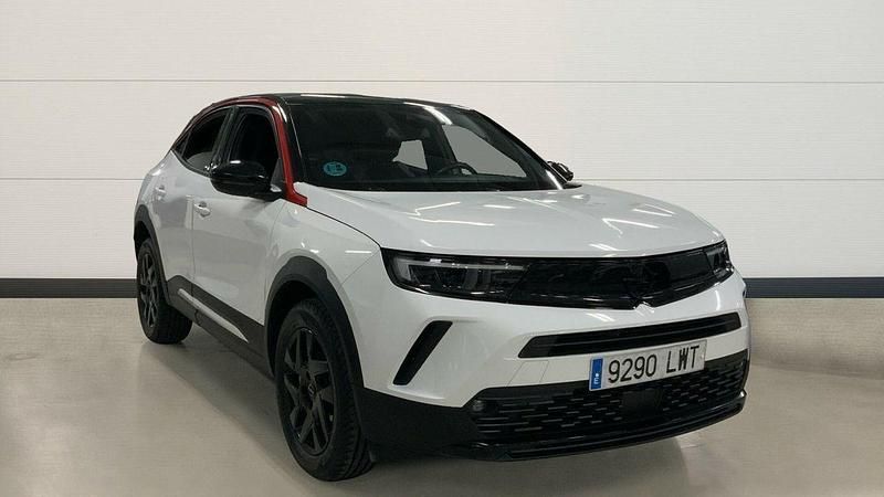 Usado Opel Mokka GS Line 110 CV (80 kW) 2022 Blanco SUV