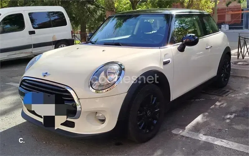 Usado Mini Cooper D 116 CV (85 kW) 2017 Beige Utilitario
