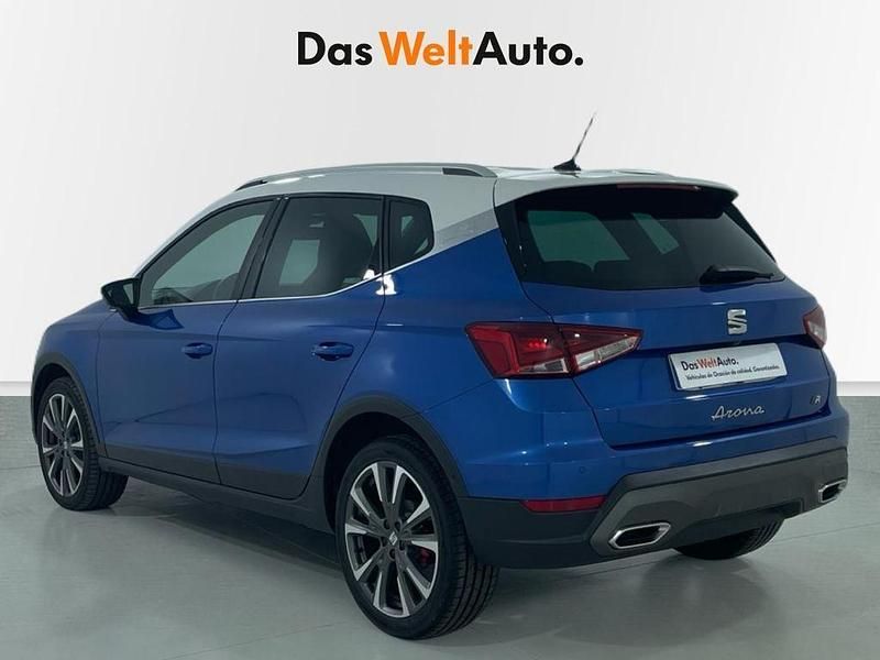 Usado Seat Arona FR 150 CV (110 kW) 2024 Azul SUV