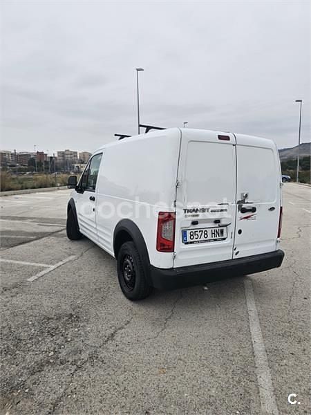 Usado Ford Tourneo Connect Trend 95 CV (69 kW) 2014 Blanco Monovolumen