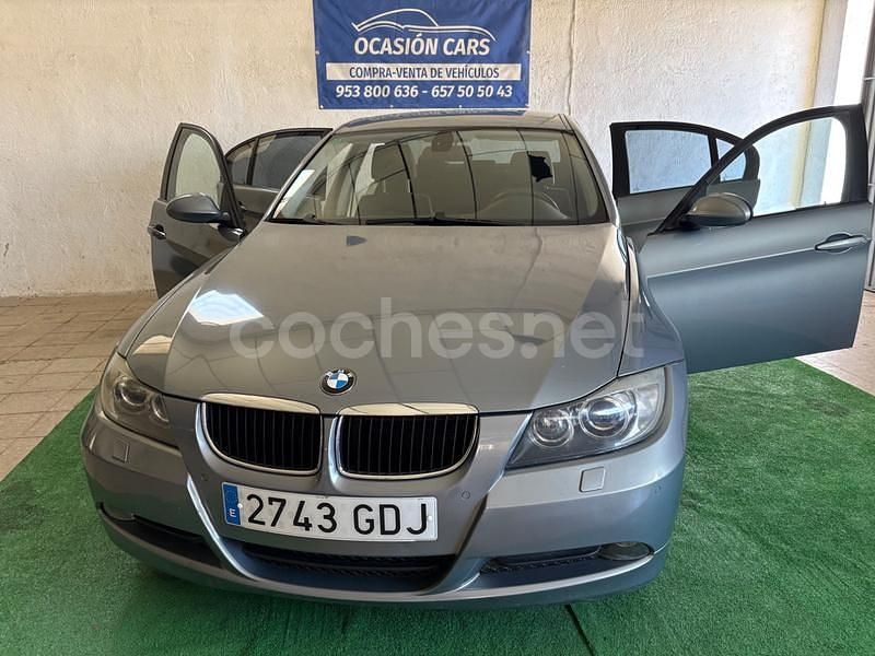 Azul Usado 2008 BMW 320 Berlina | 8799 € (Precio justo) - Imagen 1/4