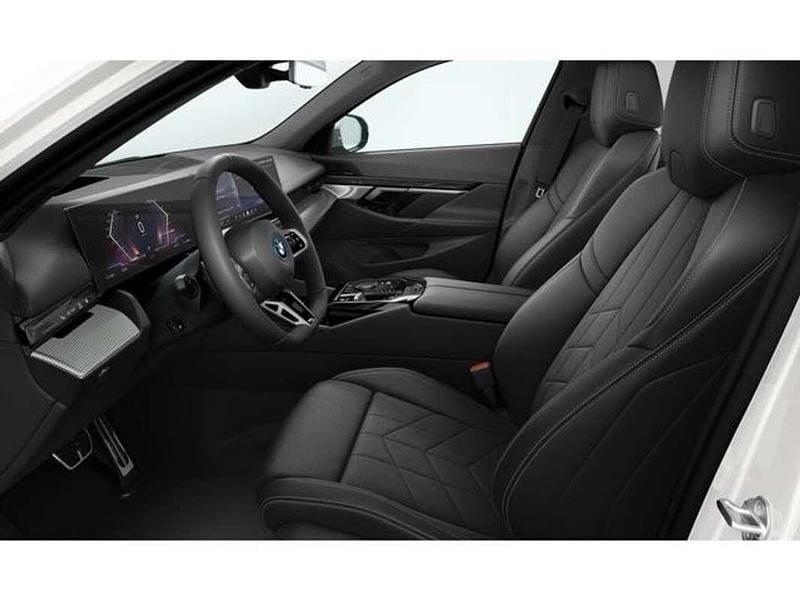Blanco Nuevo 2025 BMW i5 Berlina | 55.900 € (Buen precio) - Imagen 1/2