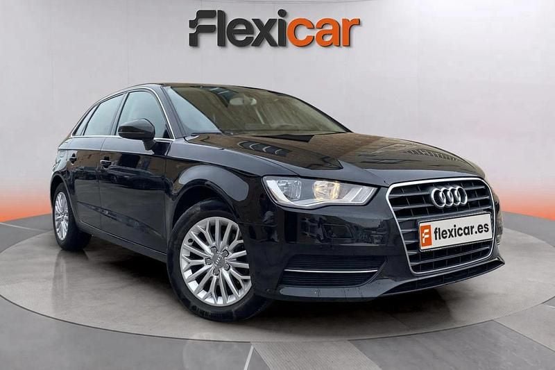 Negro Usado 2015 Audi A3 Ambition Berlina | 13.490 € (Super precio) - Imagen 1/4