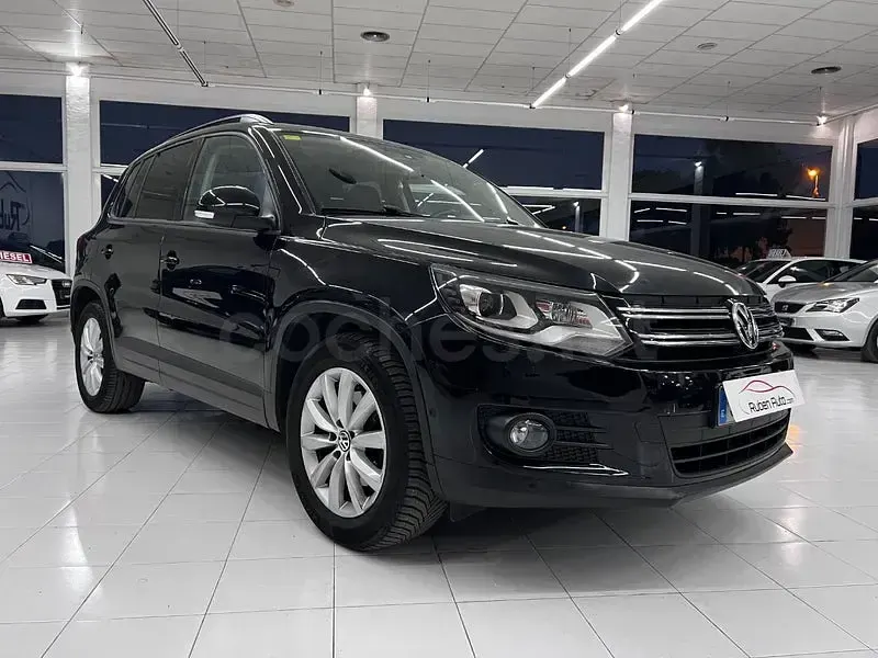 Usado VW Tiguan 110 CV (80 kW) 2014 Negro SUV