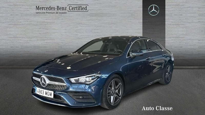 Usado Mercedes CLA200 AMG line 150 CV (110 kW) 2023 Azul Berlina