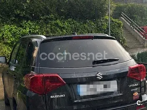 Usado Suzuki Vitara GLX 129 CV (94 kW) 2023 Negro SUV