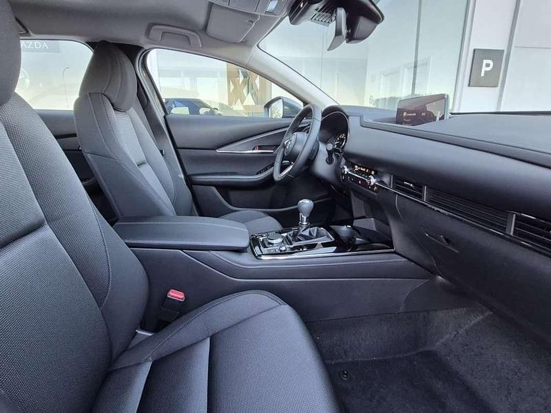 Usado Mazda CX-30 Center-Line 140 CV (102 kW) 2024 Gris SUV