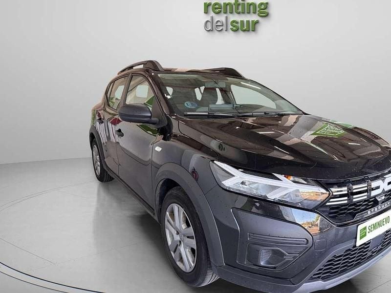 Usado Dacia Sandero Essentiel 101 CV (74 kW) 2023 Negro Utilitario