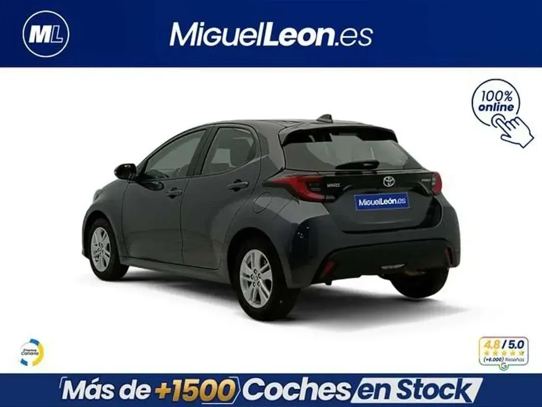 Usado Toyota Yaris Active 116 CV (85 kW) 2024 Gris Utilitario