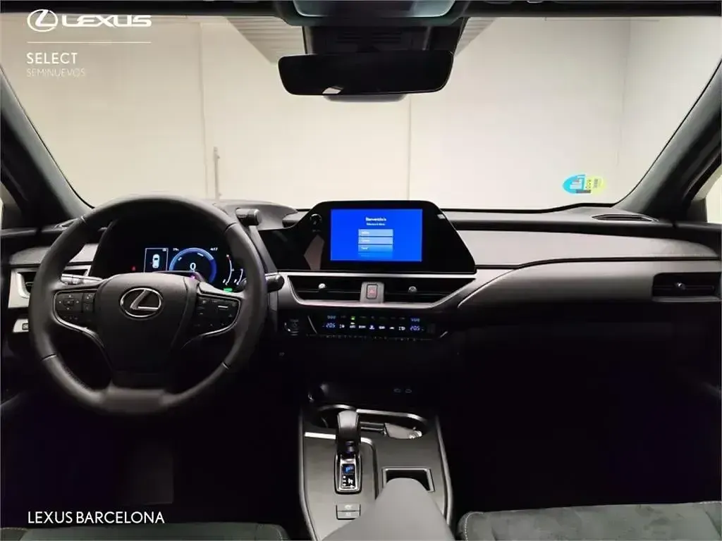 Usado Lexus UX 300h 199 CV (146 kW) 2025 Azul SUV