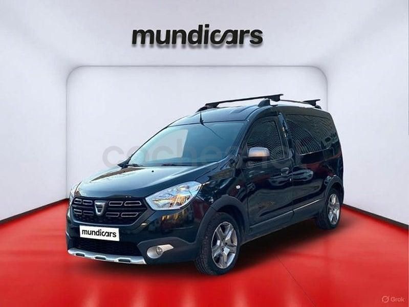 Usado Dacia Dokker Stepway 75 HP (55 kW) 2018 Preto Monovolume