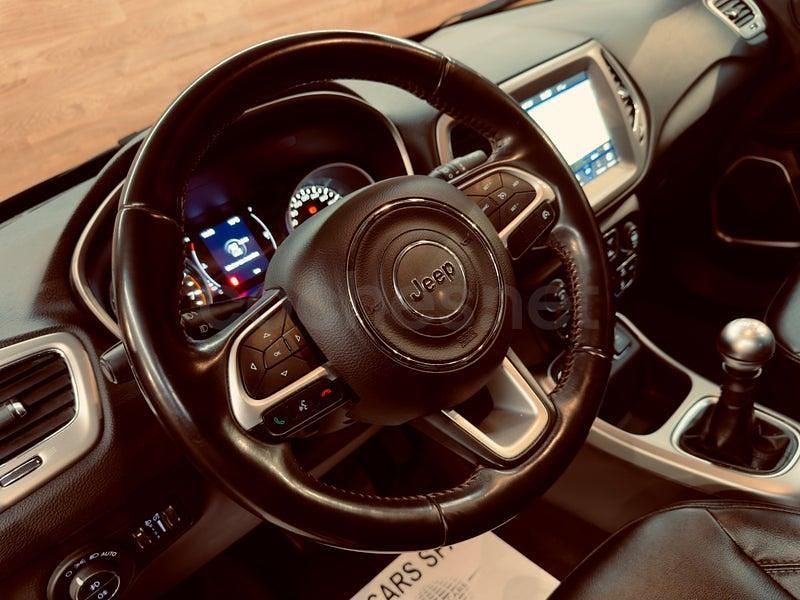 Usado Jeep Compass Longitude 140 CV (102 kW) 2019 Negro SUV