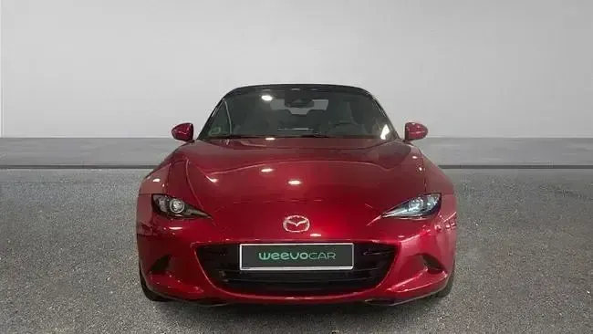 Nuevo Mazda MX5 Exclusive-Line 132 CV (97 kW) 2026 Rojo Descapotable