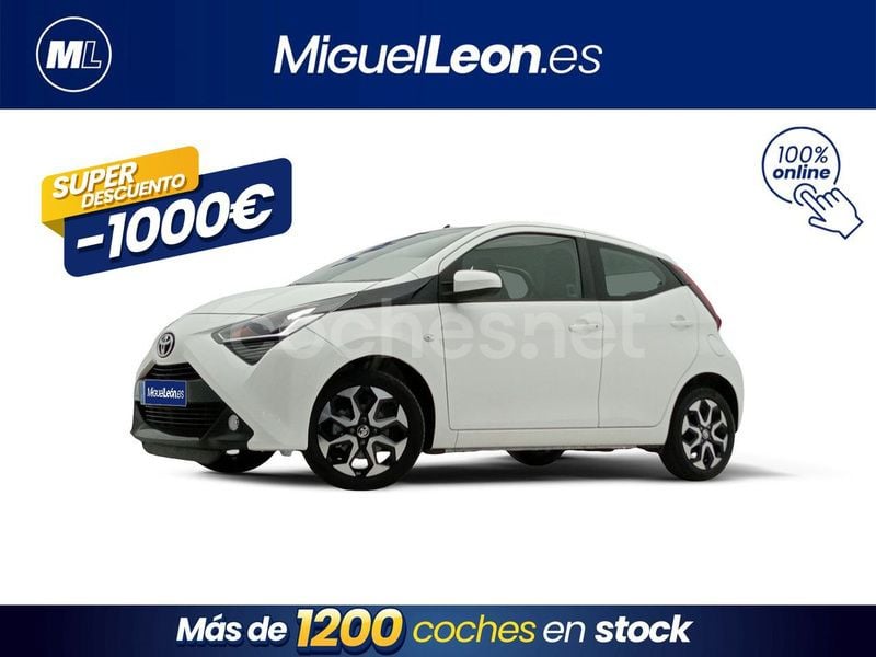 Blanco Usado 2021 Toyota Aygo X-play Utilitario | 10.985 € (Precio justo) - Imagen 1/3