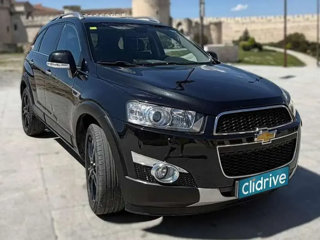Usado Chevrolet Captiva LTZ 184 CV (135 kW) 2012 Negro SUV