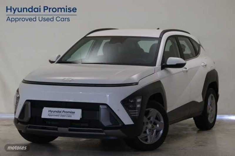 Atlas white Usado 2024 Hyundai Kona SUV | 23.900 € (Un poco caro) - Imagen 1/4