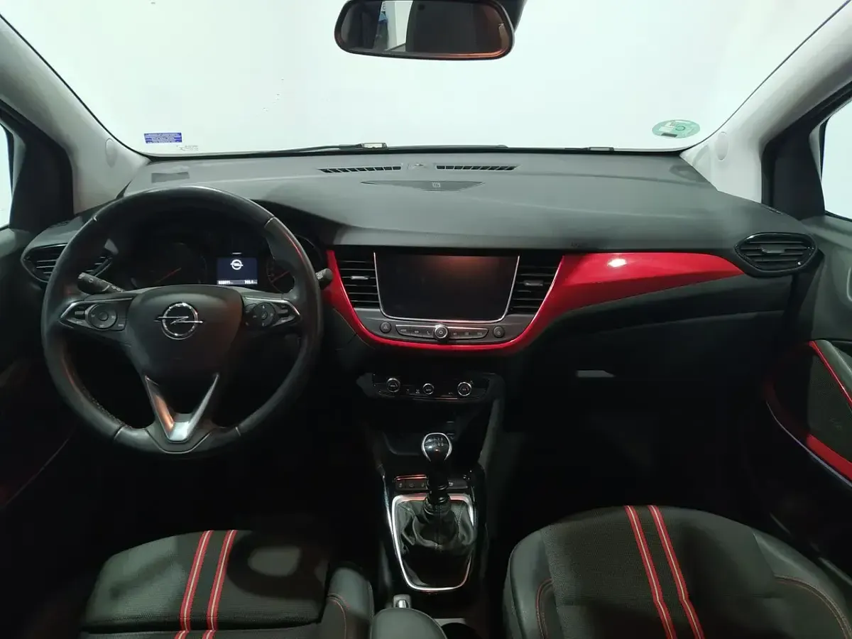 Usado Opel Crossland GS Line 110 CV (80 kW) 2021 Gris SUV