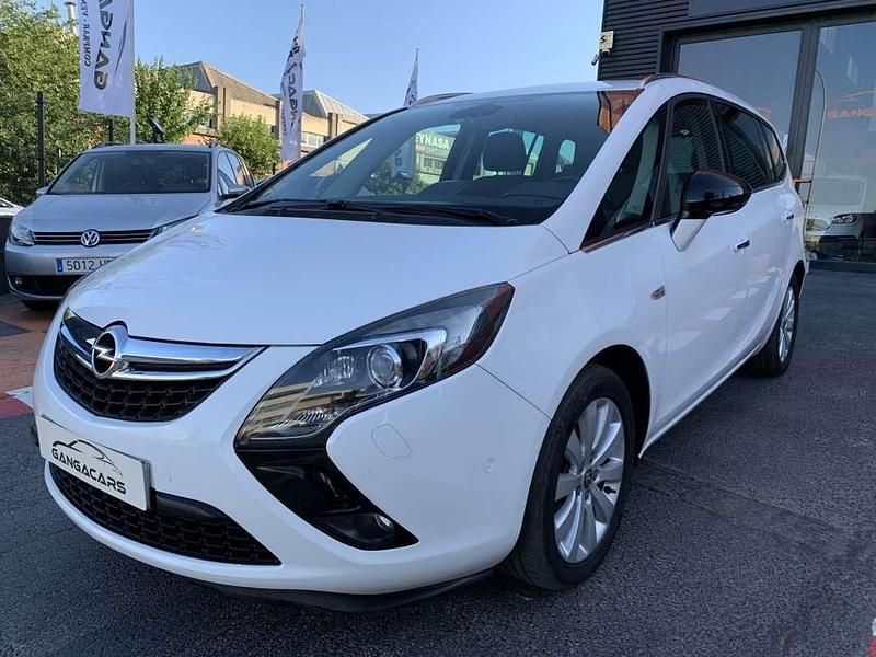 Usado Opel Zafira Eco 131 CV (96 kW) 2013 Blanco Monovolumen