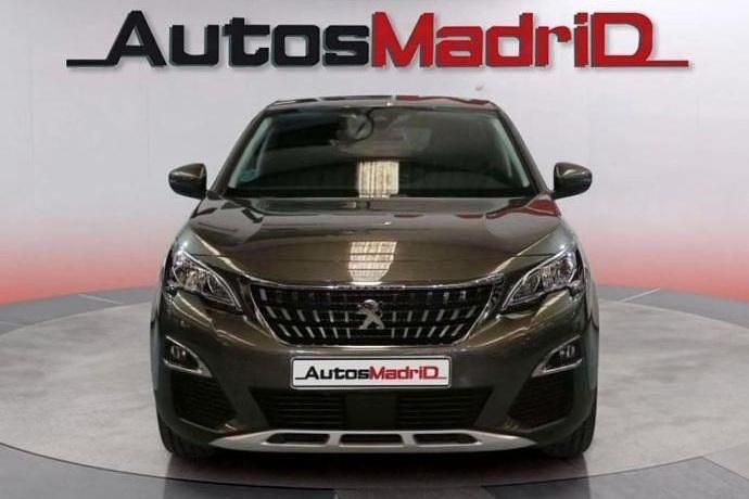 Usado Peugeot 3008 Allure 131 CV (96 kW) 2020 Gris SUV