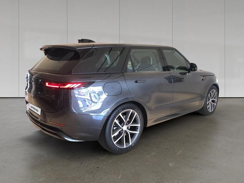 Usado Land Rover Range Rover Sport SE Dynamic 300 CV (220 kW) 2025 Capathian grey SUV