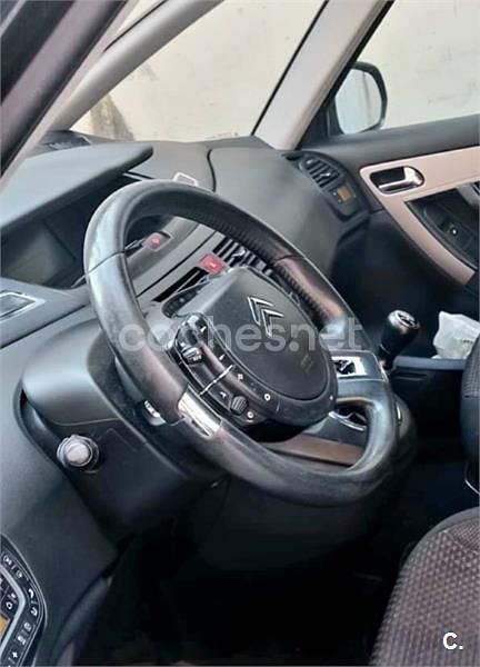 Usado Citroën Grand C4 Picasso Business Class 109 CV (80 kW) 2010 Negro Monovolumen